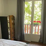 Pyrenees Mountain Views - Garonne River Retreat