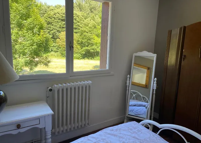 Διαμέρισμα Pyrenees Mountain Views - Garonne River Retreat *