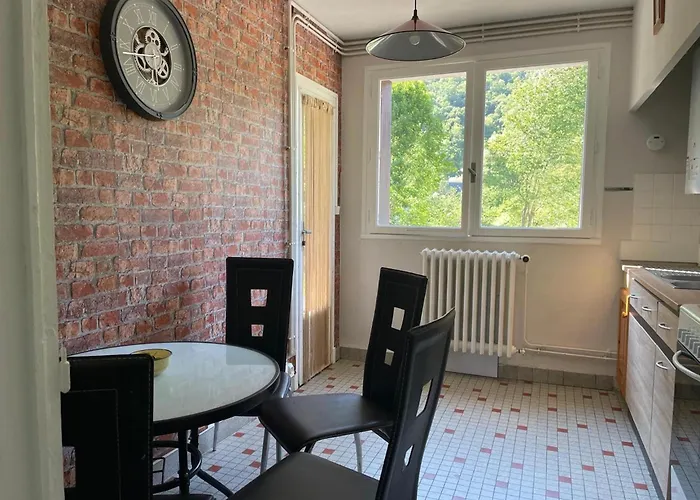 Pyrenees Mountain Views - Garonne River Retreat Διαμέρισμα